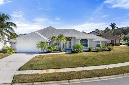 5755 Carriage Dr, Sarasota, FL, 34243