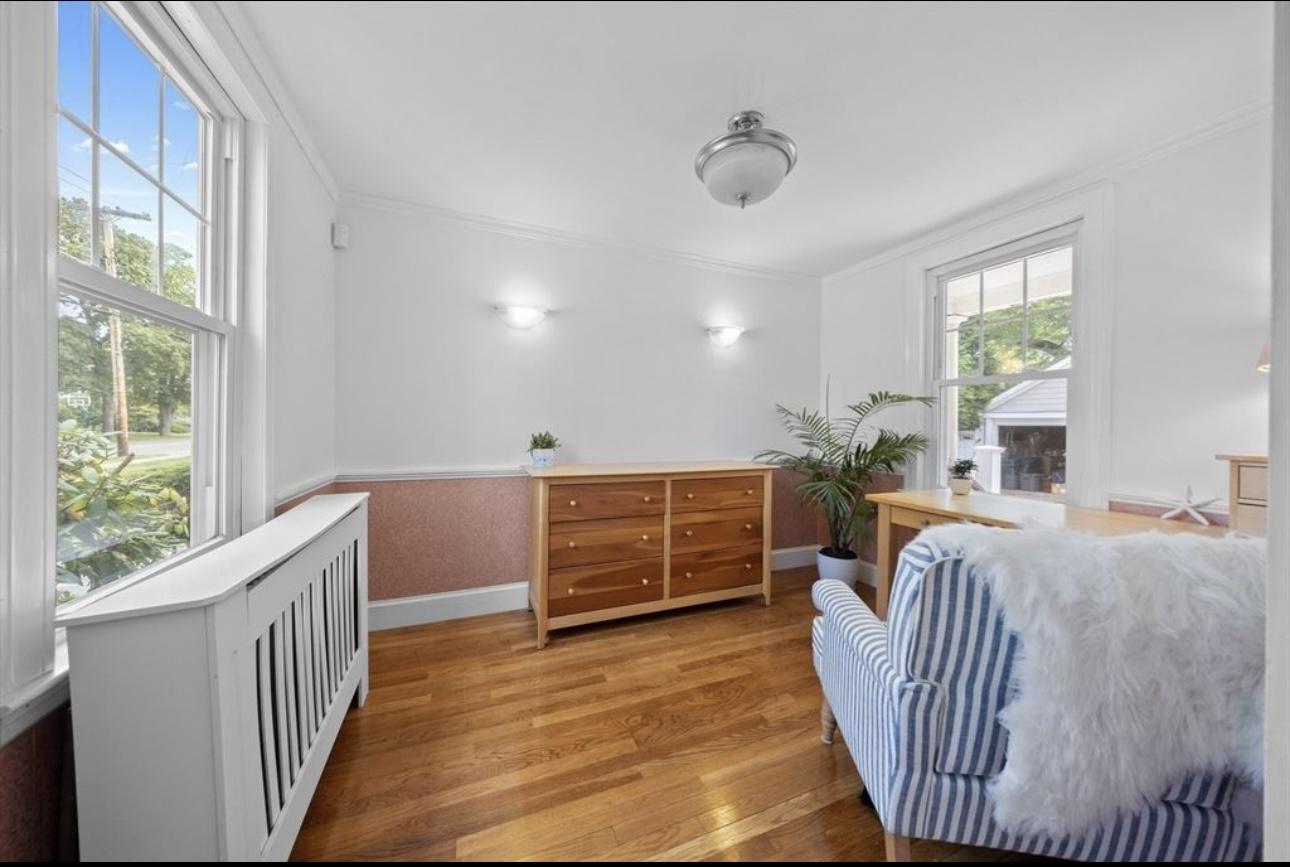 17 Free St, Hingham, MA 02043