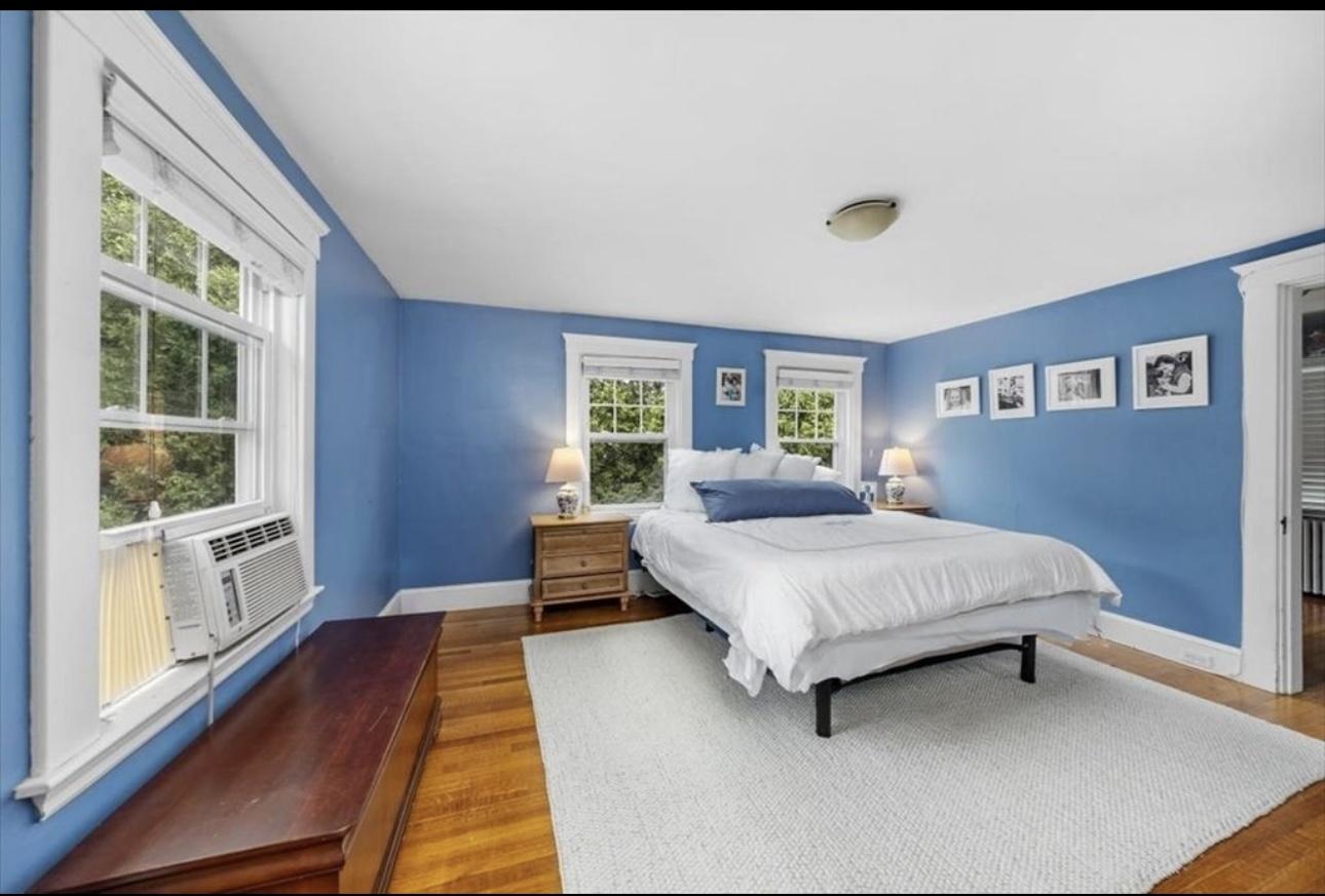17 Free St, Hingham, MA 02043