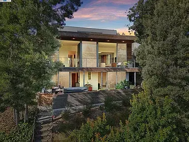 Upper Rockridge Masterpiece