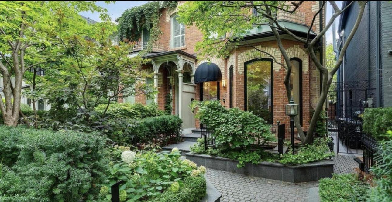 53 Hazelton Avenue, Toronto, Ontario M5R2E3